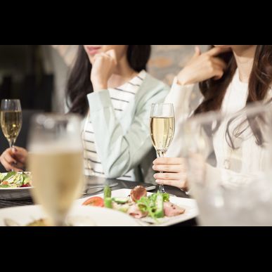 東京のマナー教室では海外の食事マナーに関して学ぶことができます